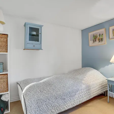 2 Bedroom Cozy In Dianalund Dom wakacyjny